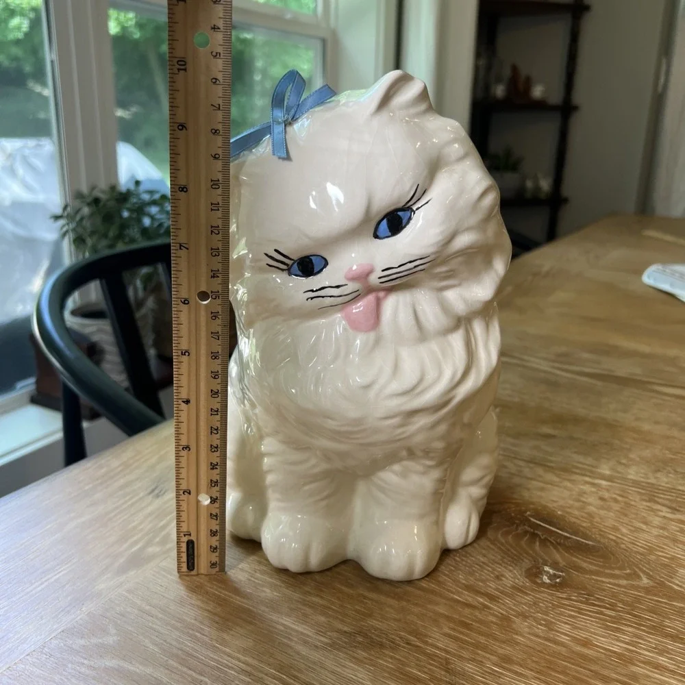 Vintage White Ceramic Persian Cat Figurine Blue Eyes Pink Tongue 10 Inch Statue